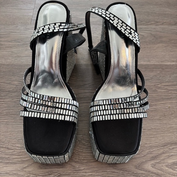 AZALEA WANG
Katherine Ankle Strap
Platform Sandal - Picture 2 of 11